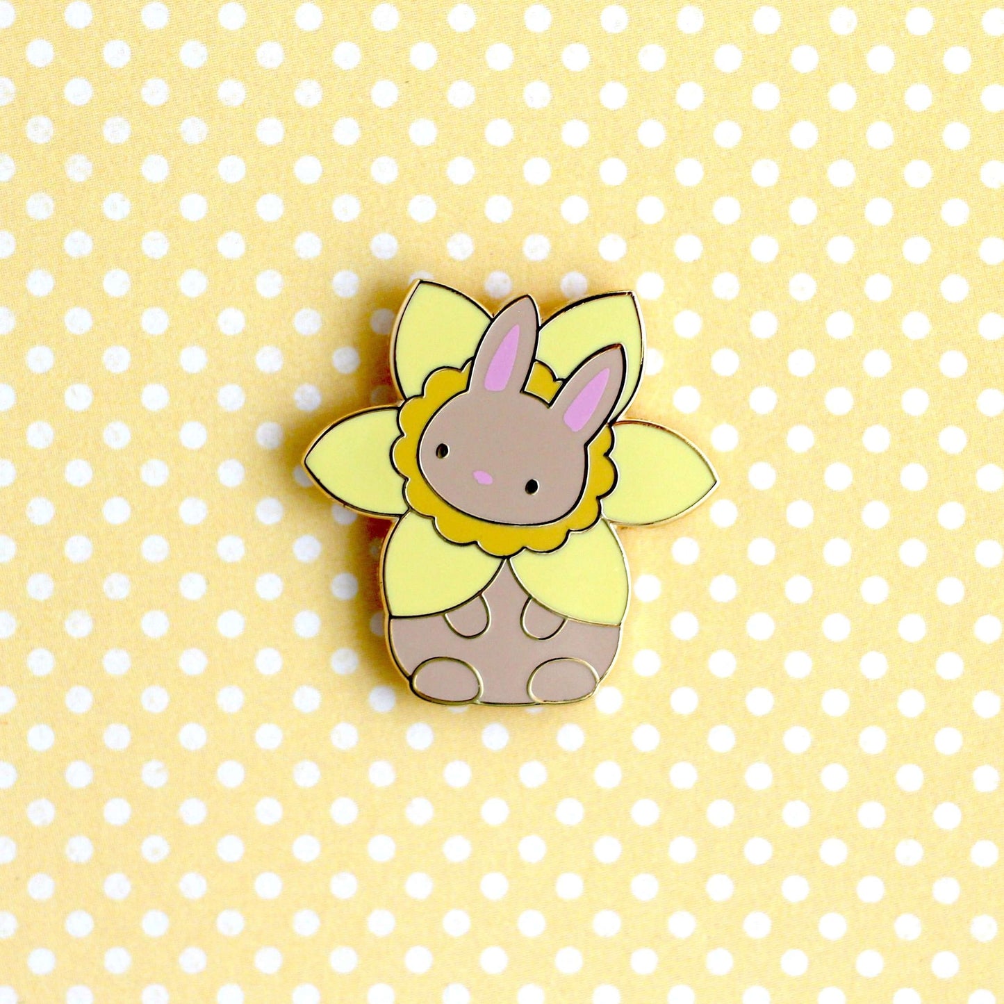 Daffodil Bunny Rabbit Enamel Pin - Bunny Lover Gift - Flower Jacket Pin
