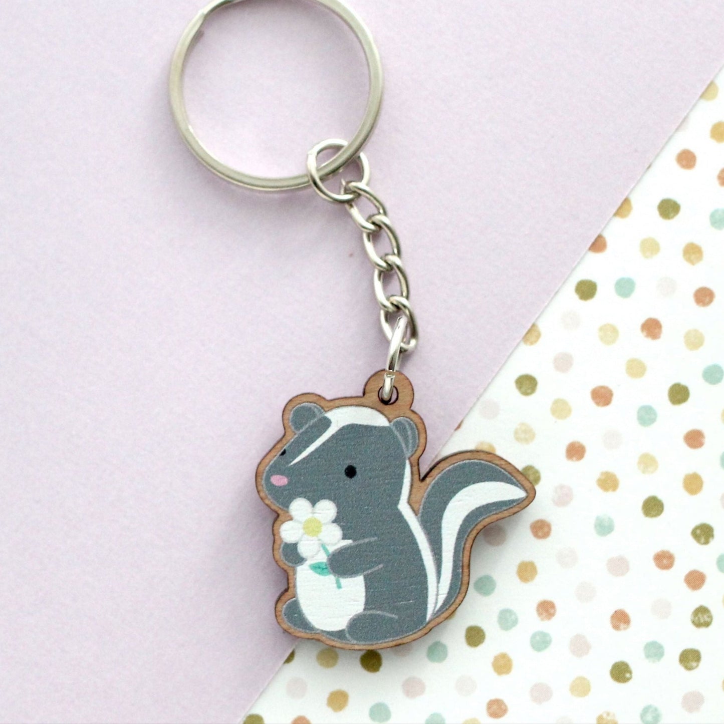 Skunk w/ Daisy Wooden Keychain - Cute Wood Charm - Eco-Friendly Gift