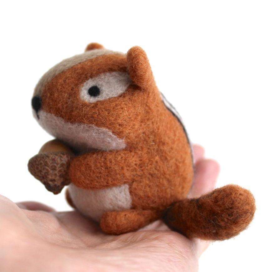 Needle Felted Chipmunk holding Acorn