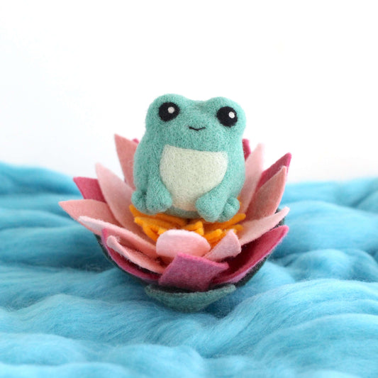 Needle Felted Green Frog with Lotus Flower