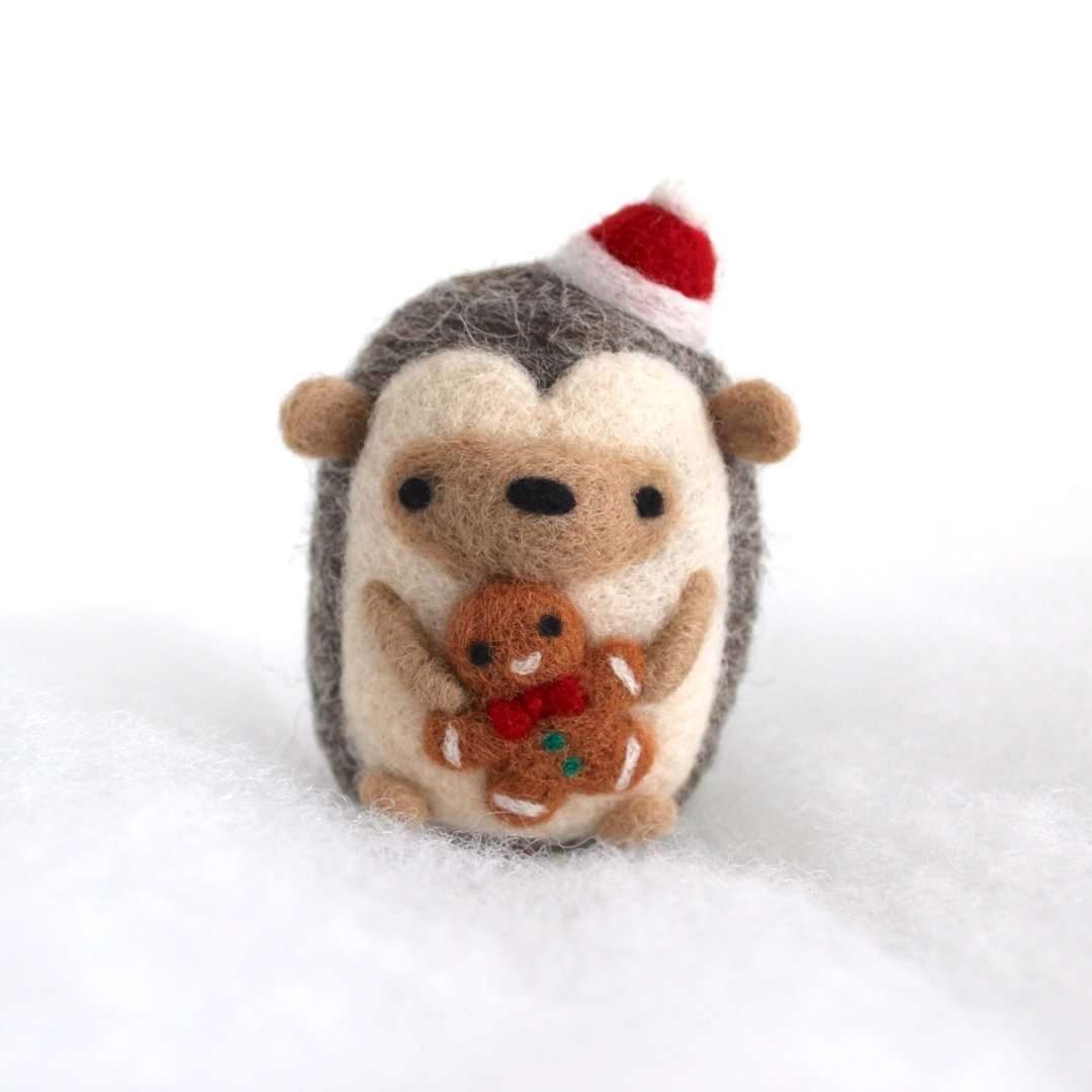 Needle Felted Hedgehog w/ Gingerbread Man