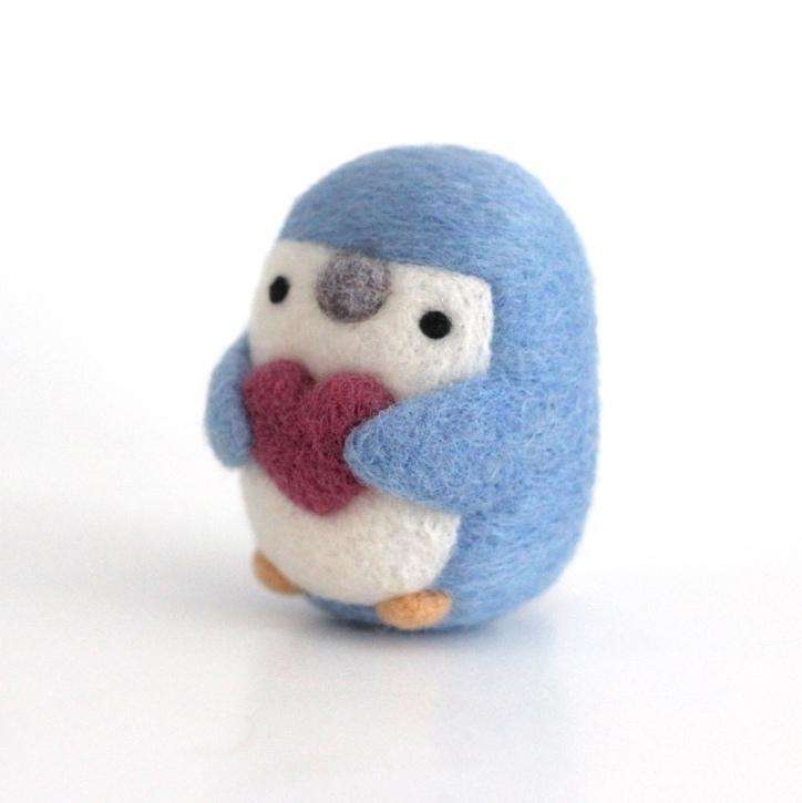 Needle Felted Little Blue Penguin holding Heart (Orchid)