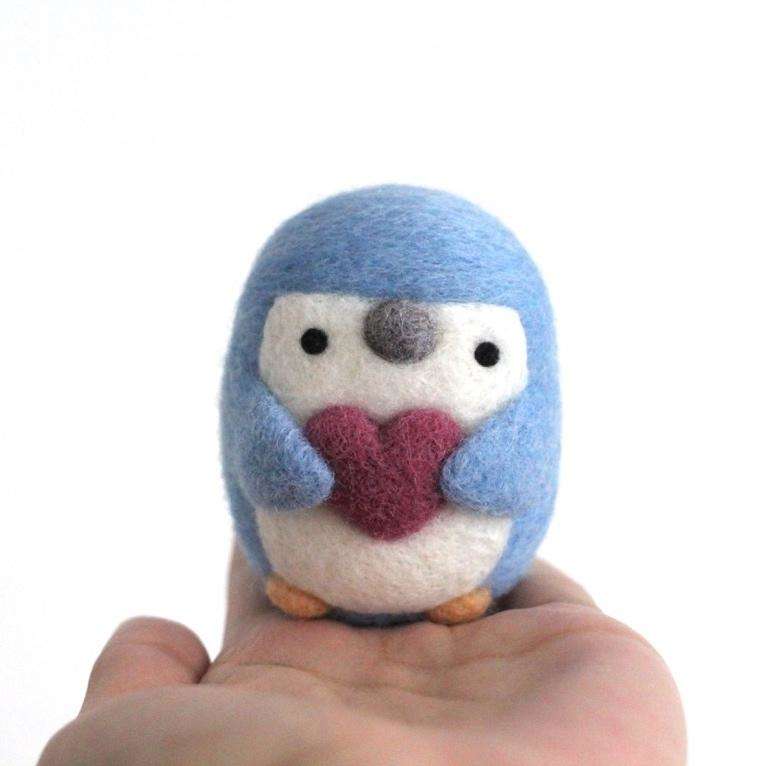 Needle Felted Little Blue Penguin holding Heart (Orchid)