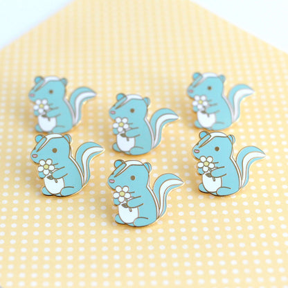 Skunk and Daisy Enamel Pin (Turquoise Variant) - Skunk Pin for Backpack