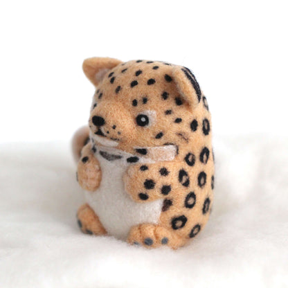 Needle Felted Amur Leopard by Wild Whimsy Woolies