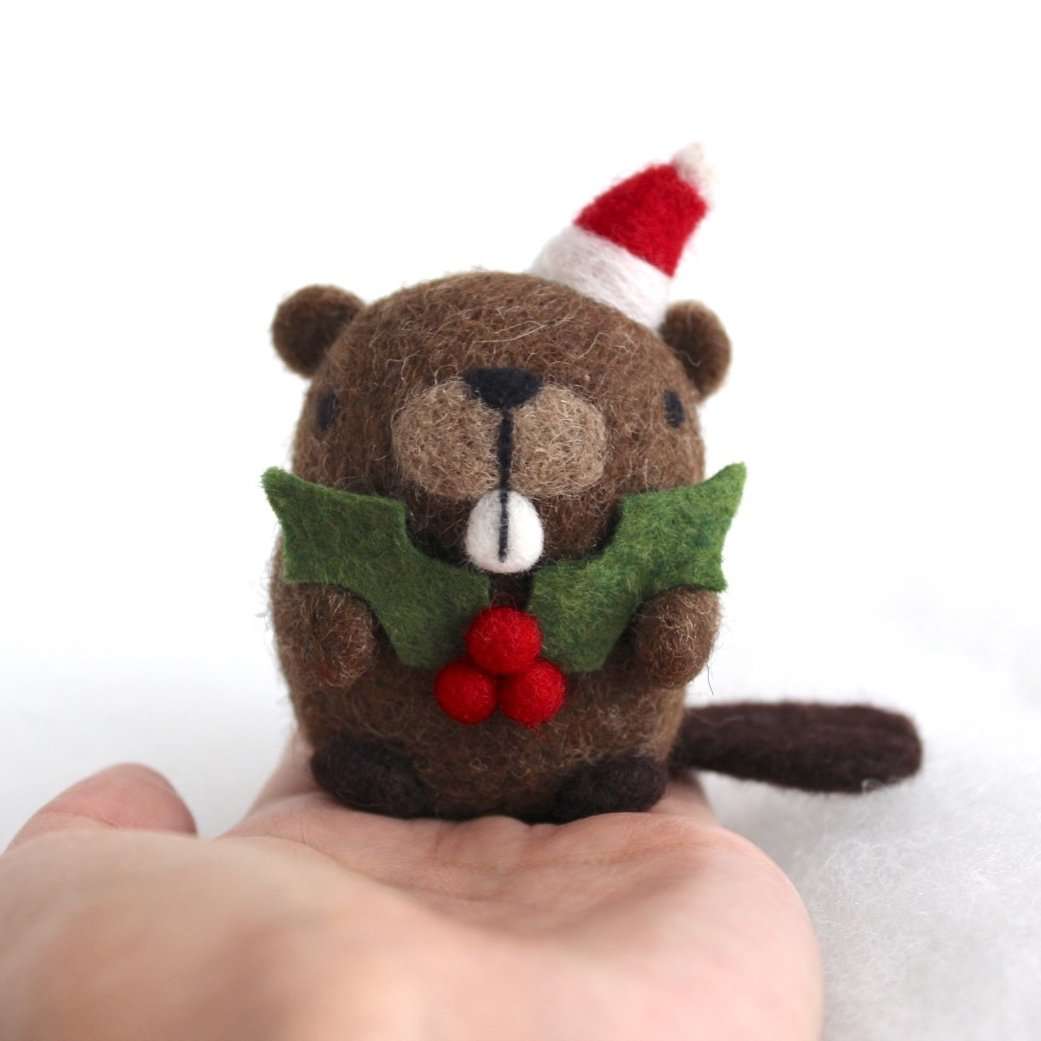 Needle Felted Beaver w/ Holly