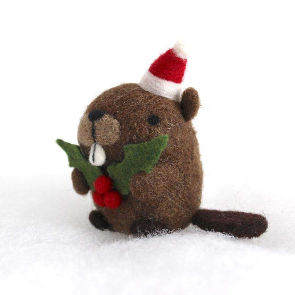 Needle Felted Beaver w/ Holly