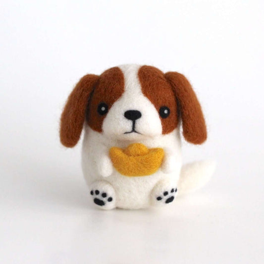 Needle Felted Cavalier King Charles Spaniel w/ a Gold Ingot