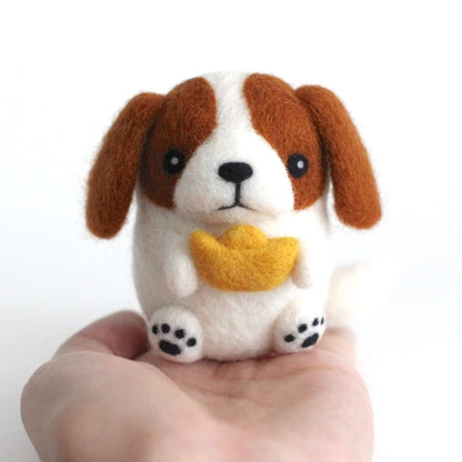 Needle Felted Cavalier King Charles Spaniel w/ a Gold Ingot by Wild Whimsy Woolies