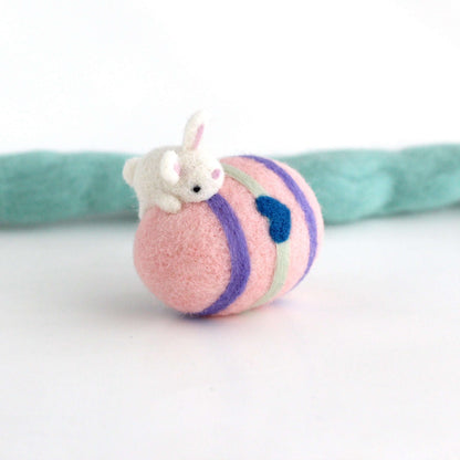 Needle Felted Easter Egg with Tiny Bunny