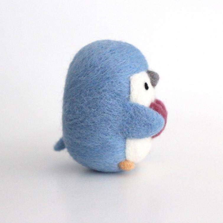 Needle Felted Little Blue Penguin holding Heart (Orchid) by Wild Whimsy Woolies