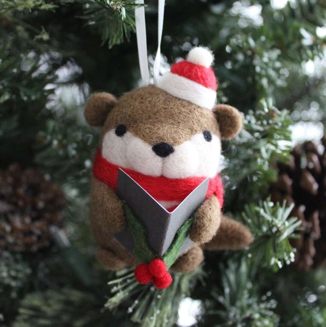 Needle Felted Otter Christmas Caroler (w/ Red Hat)