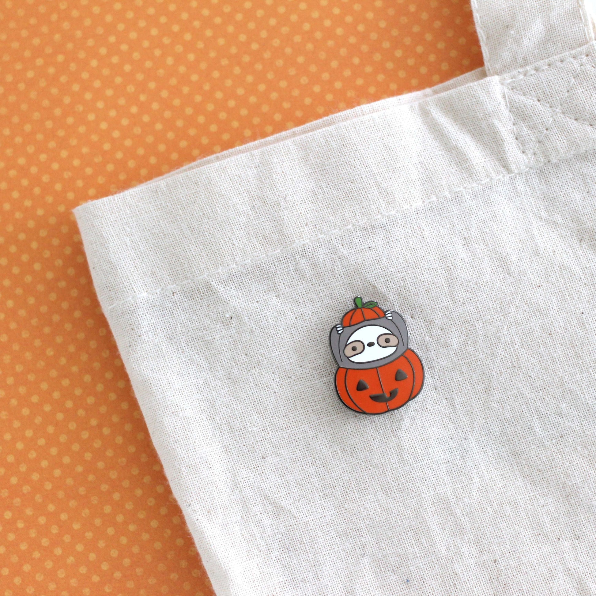 Pumpkin Sloth Enamel Pin - Halloween Jack-o'-Lantern Pin